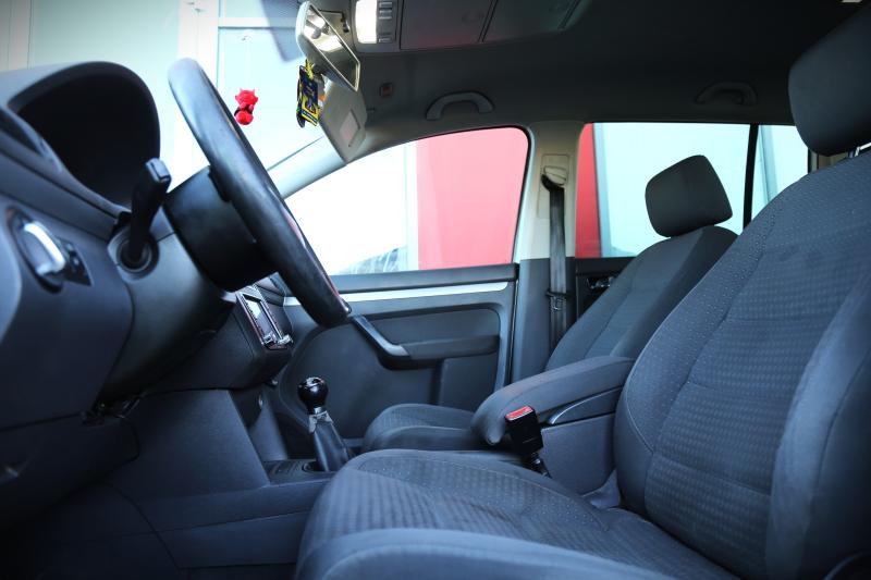 Volkswagen - Touran - pic7
