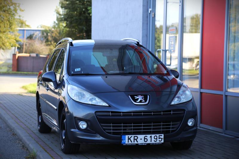 Peugeot - 207 - pic4