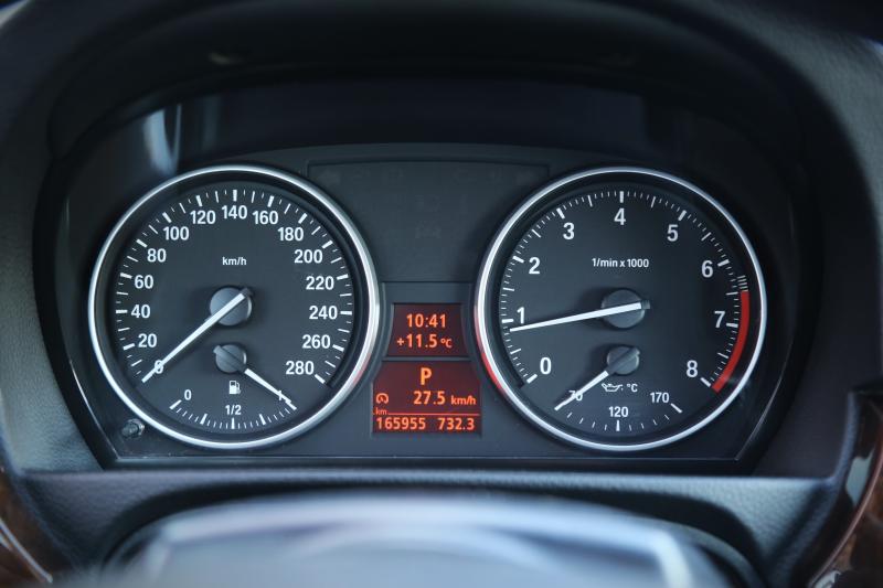 BMW - 335 - pic16