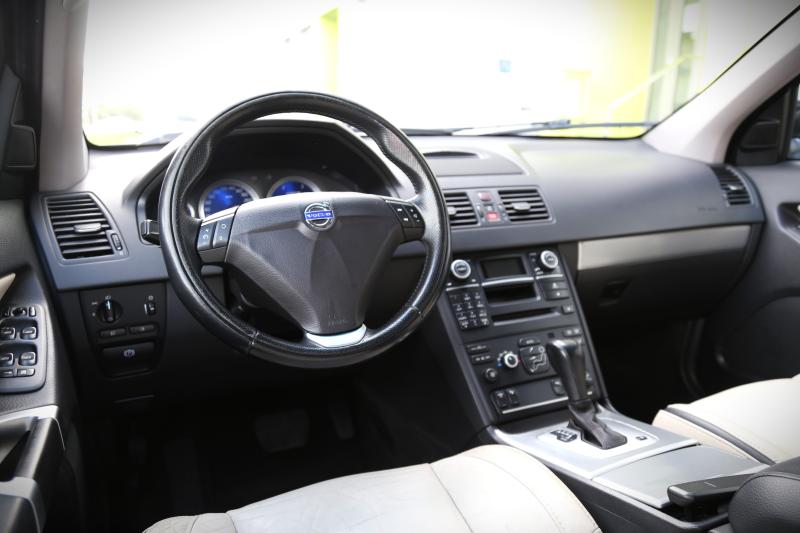 Volvo - XC90 - pic7