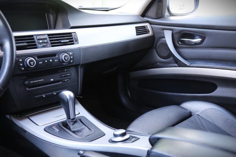 BMW - 330 - pic8