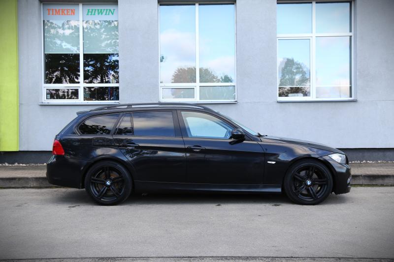 BMW - 330 - pic3