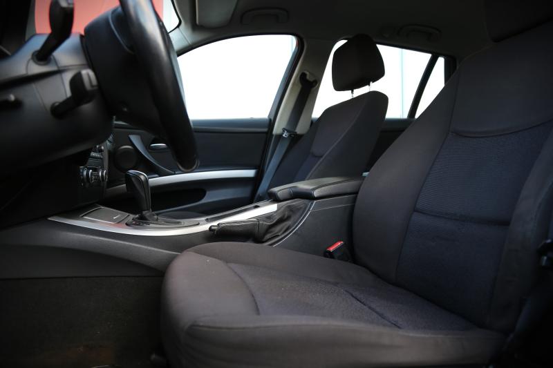 BMW - 320 - pic10