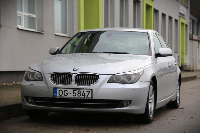BMW - 525 - pic1