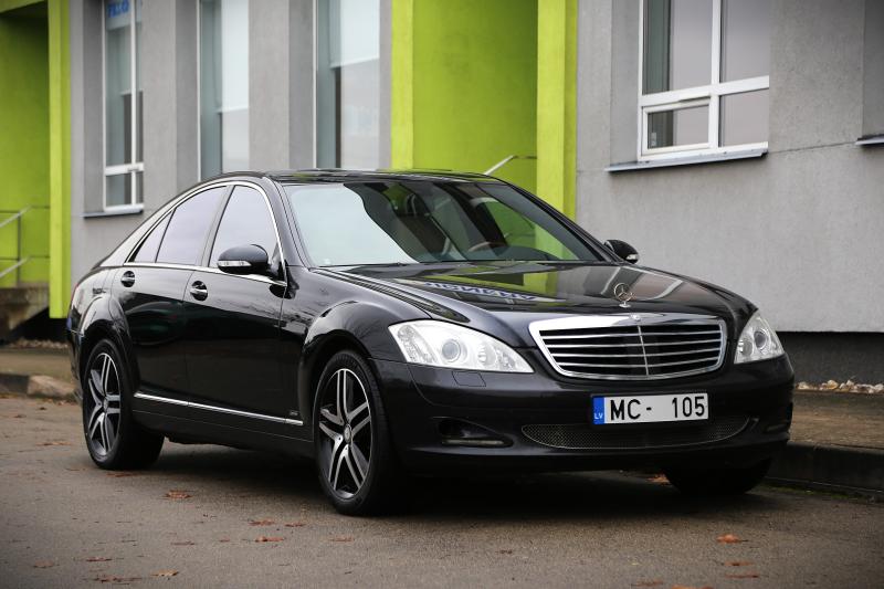 Mercedes-Benz - S500 - pic4
