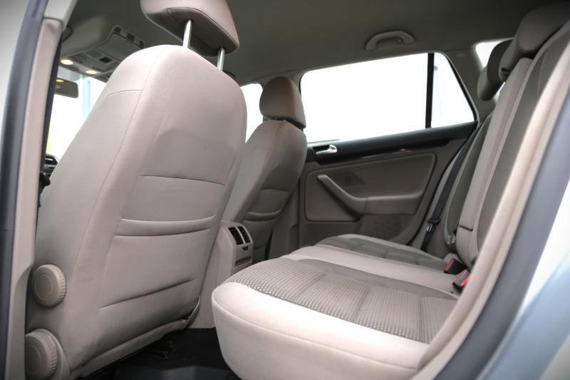 Volkswagen - Golf - pic13