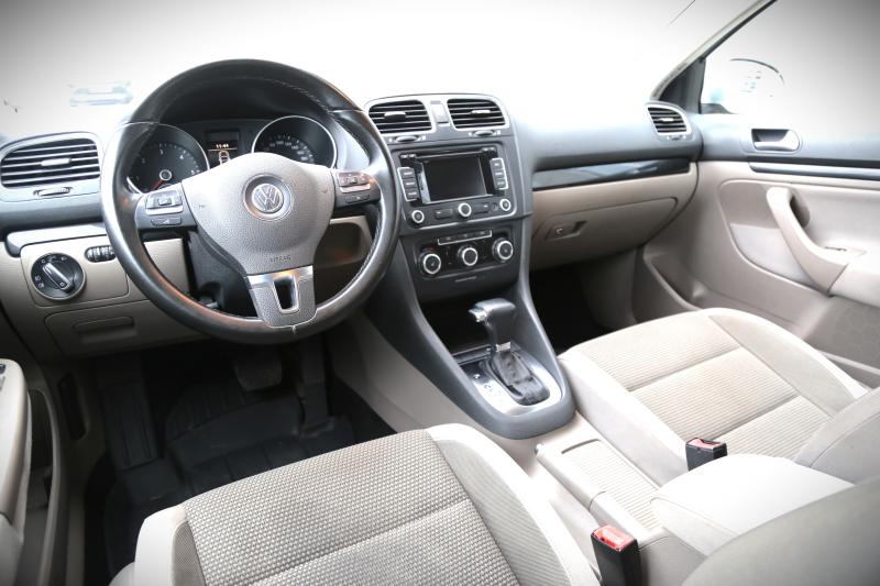 Volkswagen - Golf - pic9