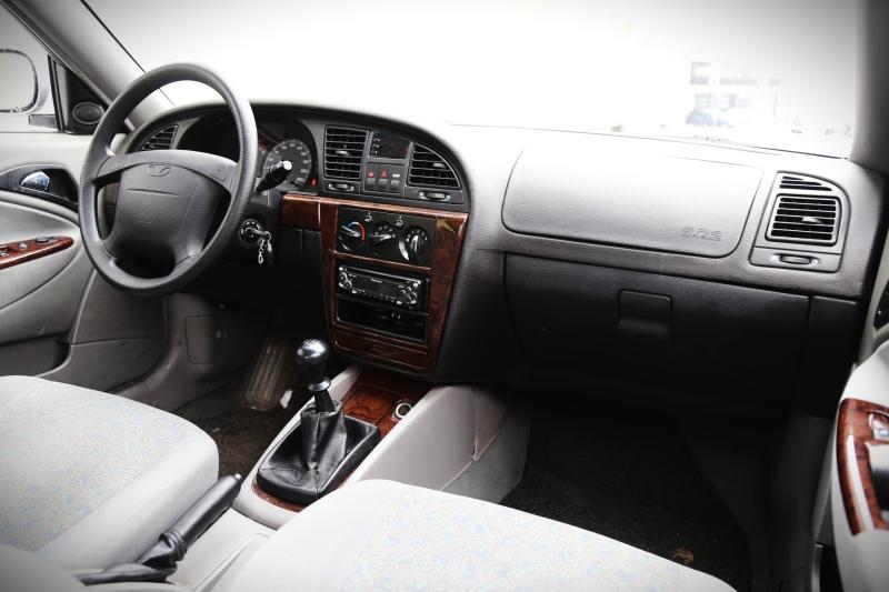 Daewoo - Nubira - pic8