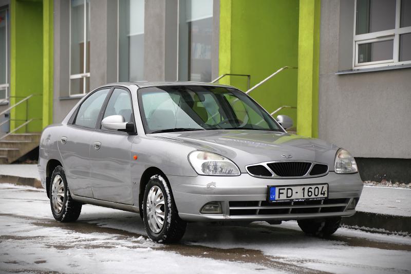 Daewoo - Nubira - pic4