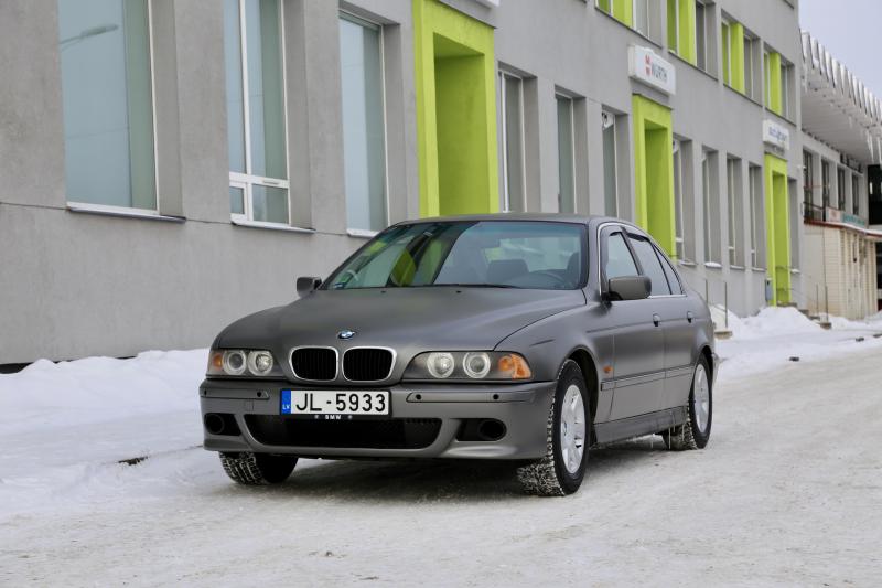 BMW - 525 - pic1