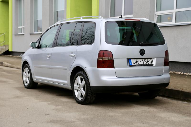 Volkswagen - TOURAN - pic5