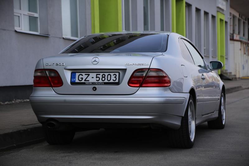 Mercedes - CLK - pic6