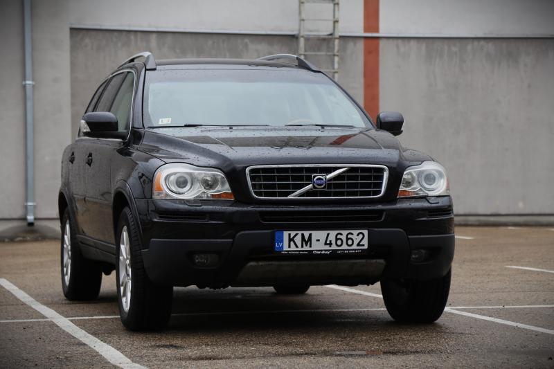 Volvo - XC90 - pic4