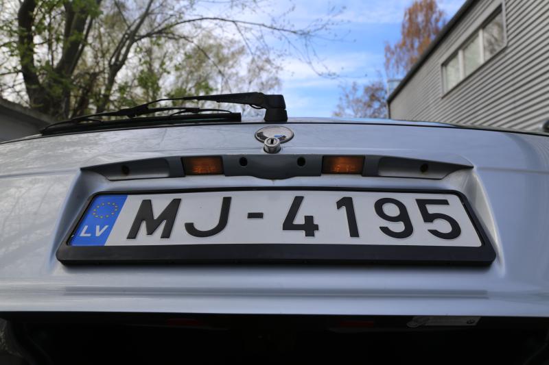 BMW - 3-series - pic9