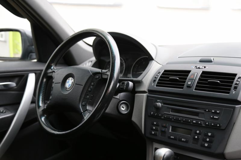 BMW - X3 - pic13