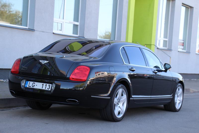 BENTLEY - CONTINENTAL FLYING SPUR - pic6