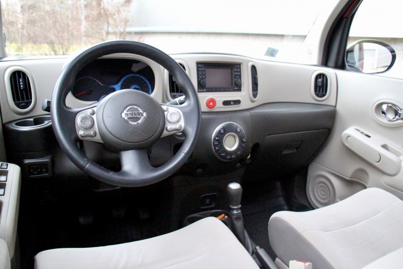 Nissan - Cube - pic8