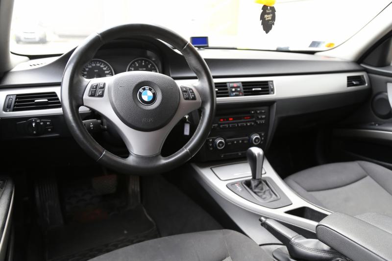 BMW - 325 - pic13